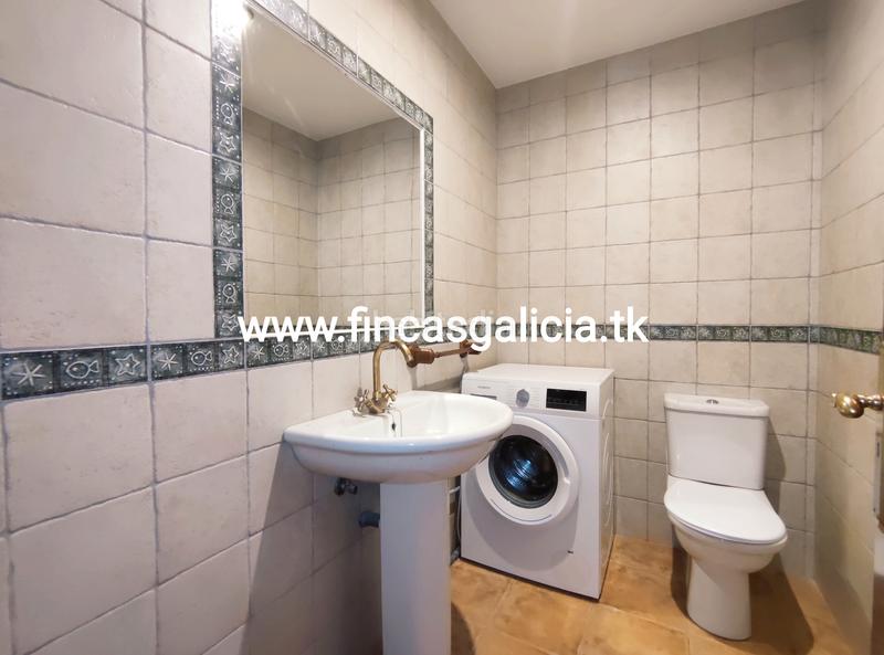 Foto c7940c7a-ac8d-469b-bba9-181d9a5a39e2. Dúplex amb aparcament a Verín