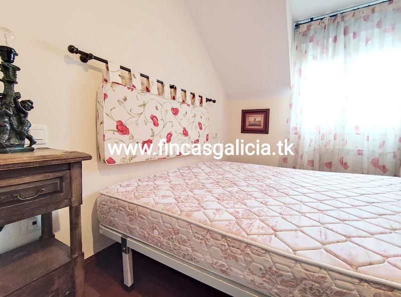 Foto df261f91-569b-4e4e-bce5-f33c7673e4f4. Dúplex amb aparcament a Verín