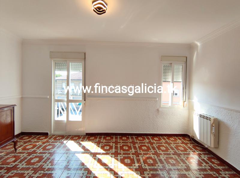 Foto 246b687a-cd40-4e19-b465-7872b8738d83. Casa in ou-1014 25 in Monterrei