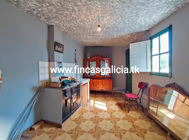 Foto 5ce82b69-3e5f-4308-bd14-32dcd831013a. Casa in ou-1014 25 in Monterrei
