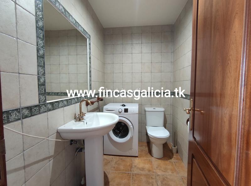 Foto aace4b2c-60e7-4512-ad5b-7b5b8b98bde1. Dúplex amb calefacció aparcament a Verín