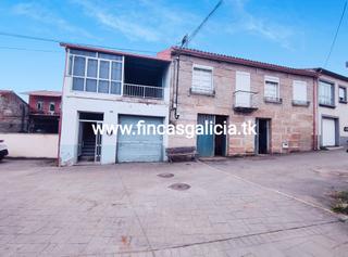Casa a Verín. Amplia casa en venta