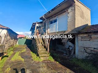 Casa adossada a Vilardevós. **casa en venta para rehabilitar en vilardevós (ourense)**