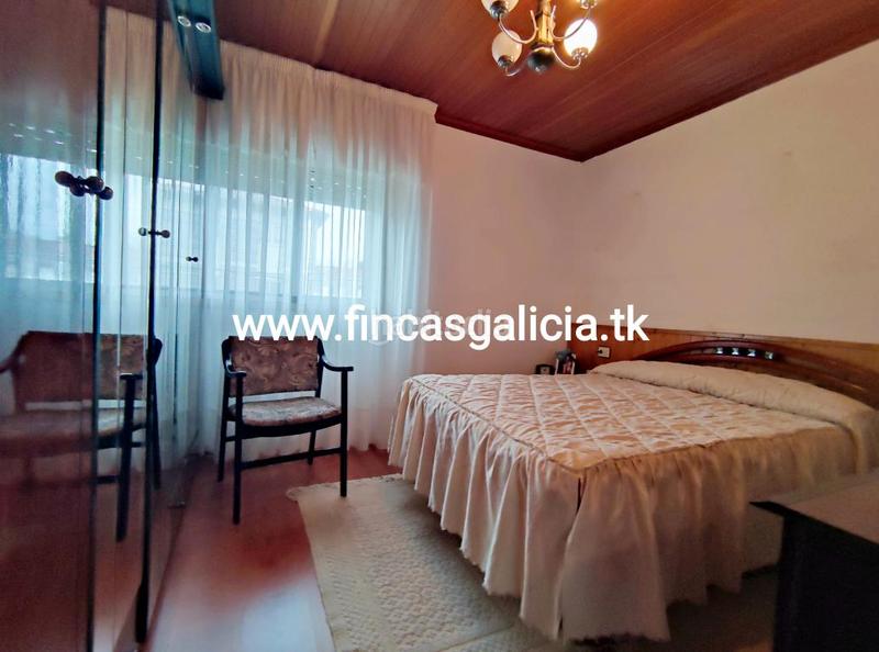 Foto 1834778c-a29b-4508-a076-6988a8fa40e1. Flat with heating in Verín