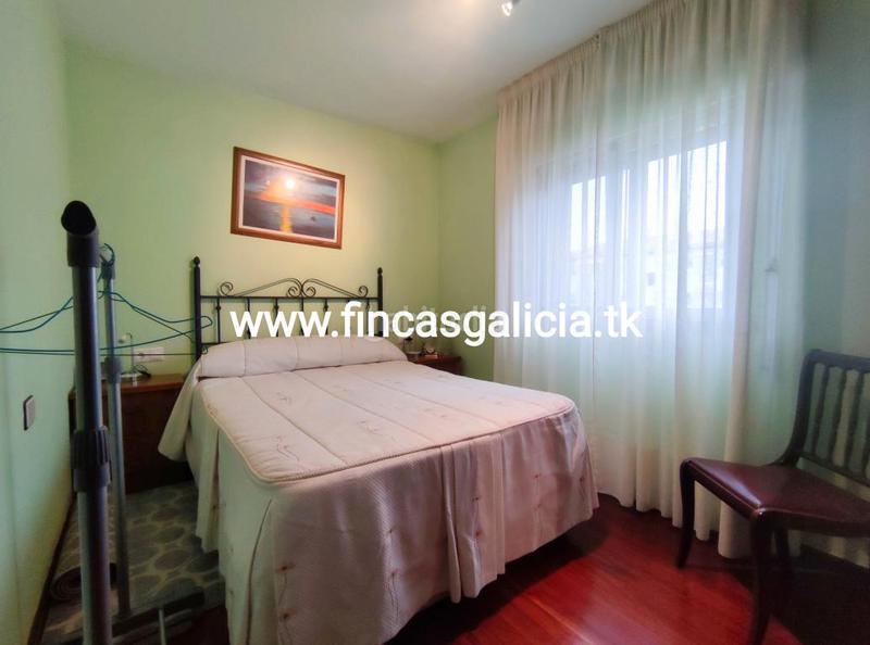 Foto 246562ce-73b8-450b-80d3-75f9ae29052c. Flat with heating in Verín