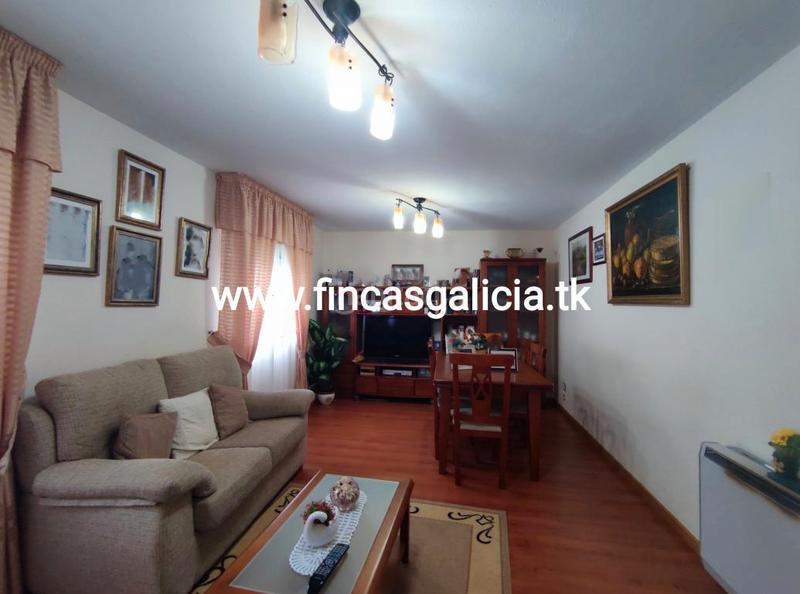 Foto 6b58209a-a9b2-46c8-9b00-cec0e4ae54db. Flat with heating in Verín