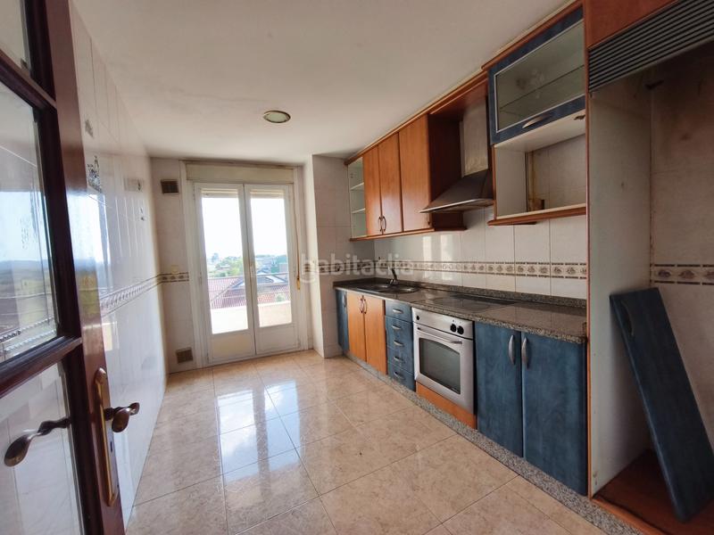 Foto ab36e373-a06e-40de-b246-91e31e64cfb9. Piso financiacion al 100% en Verín