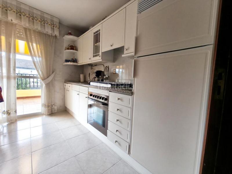 Foto 6a3655b6-582f-49f2-a2c5-b23929e3d437. Dachwohnung mit parking in Verín