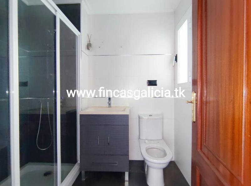 Foto 6b027948-b11a-40e0-b745-e86a276adbf7. Piso  con garaje en venta en Verín