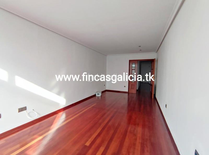 Foto d4c03f25-e60d-4829-a2fe-d454d53308f1. Piso  con garaje en venta en Verín