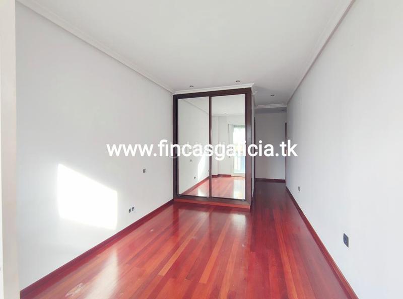 Foto d7b2cfdd-88bc-43dd-ab01-b78f702b13ce. Piso  con garaje en venta en Verín