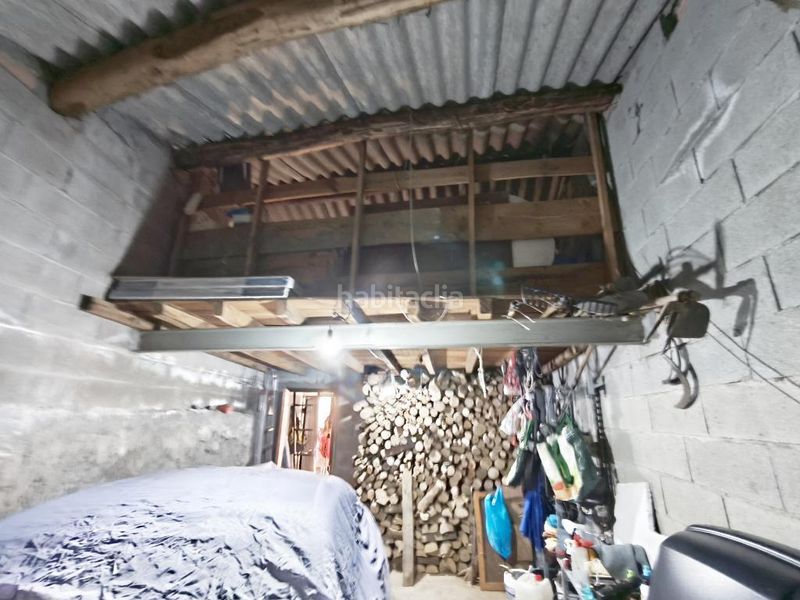 Foto 5a5564bc-0352-4650-a973-c7ddda2fce3f. Casa amb aparcament a Verín