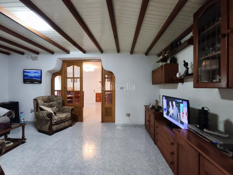 Foto 5e734630-cec6-4a84-a128-d83acb86c22f. Casa amb aparcament a Verín