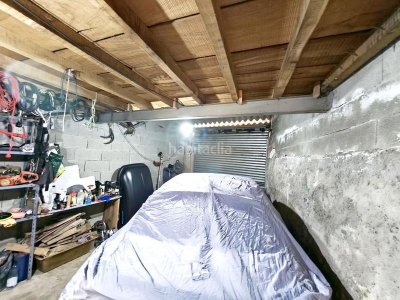 Foto 683ba52c-4342-49d4-98bb-f6812d536236. Casa amb aparcament a Verín