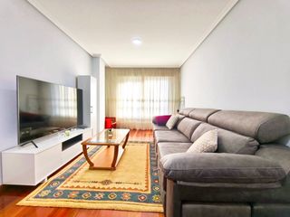 Appartement à Verín. Piso en verin exterior