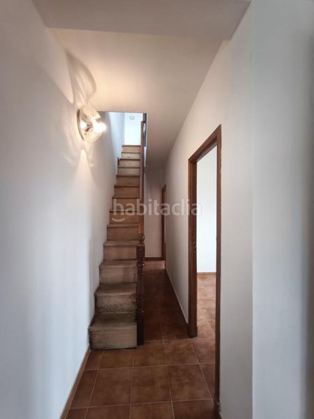 Foto a4a6ec82-2125-453d-99d1-f08d80d4abb1. Casa amb aparcament a Verín