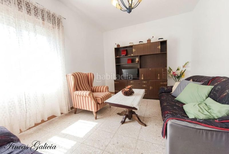 Foto 43ded6b2-1978-4373-936f-de31ef016828. Casa amb aparcament a Vilardevós