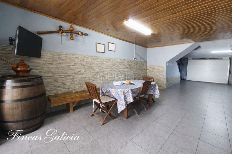 Foto 62823c0e-d7ee-4ab5-995d-2b0393a65487. Casa aparellada amb calefacció aparcament a Verín