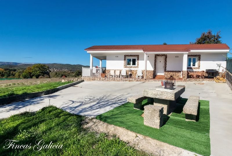 Foto 2d997636-5fa5-4b1a-9ccb-ffb678124987. Casa amb calefacció a Monterrei