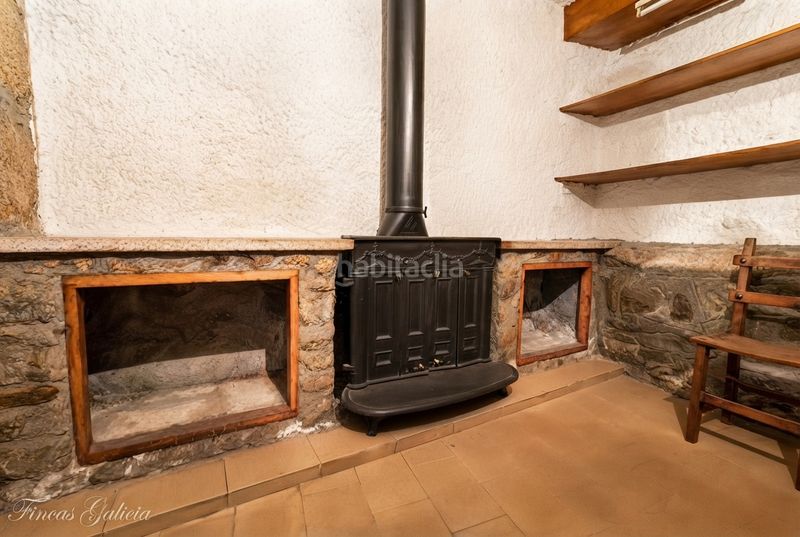 Foto 3c9c3b29-6341-4dea-b46a-675551a6c405. Casa amb aparcament a Verín