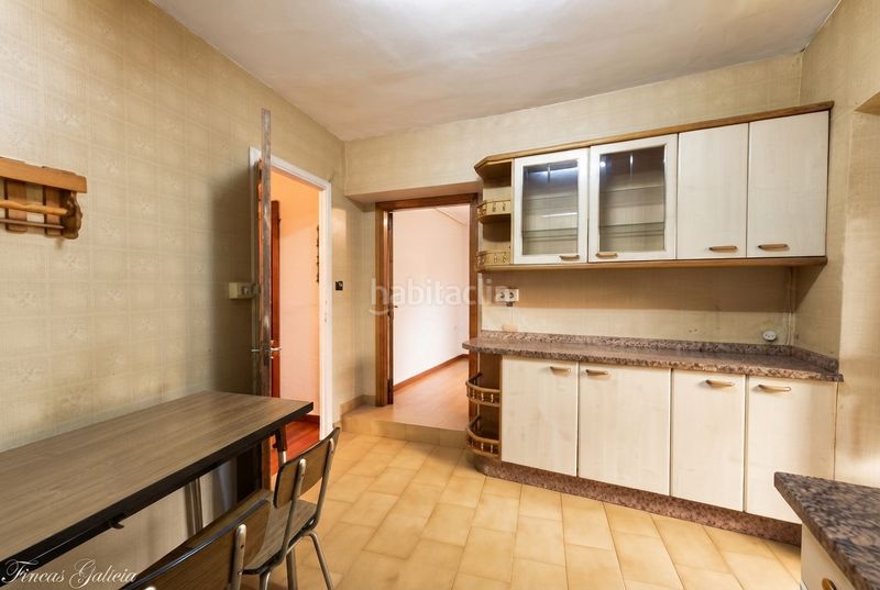 Foto 7b7ea935-1208-4870-a9f4-e611fd51a345. Casa amb aparcament a Verín