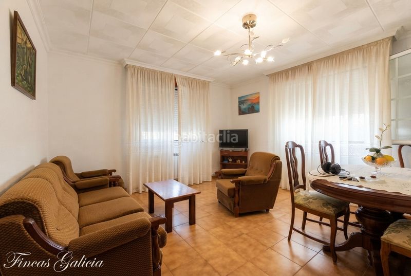 Foto 524f049f-7a30-48f5-885d-b6ea1db61f3c. Casa  en venta a 4 km de a gudiña, con terreno y cerca de la a-52 en Gudiña (A)