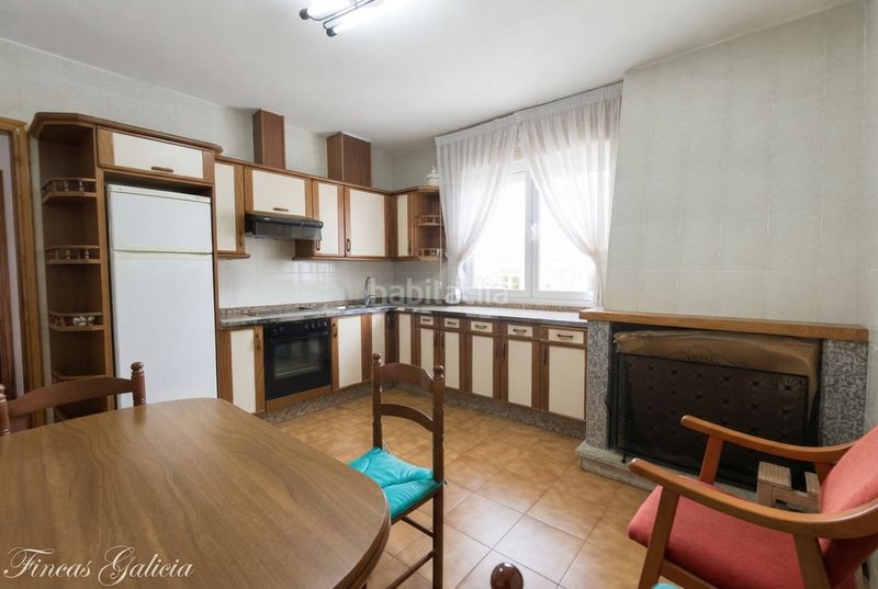 Foto 76e13ca7-a5eb-4099-9a5a-4984430fc771. Casa  en venta a 4 km de a gudiña, con terreno y cerca de la a-52 en Gudiña (A)