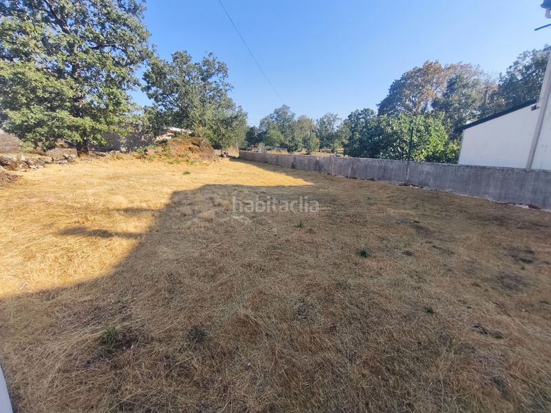 Foto b5061a9d-d854-41e2-a58a-0d51906290e9. Casa  en venta a 4 km de a gudiña, con terreno y cerca de la a-52 en Gudiña (A)