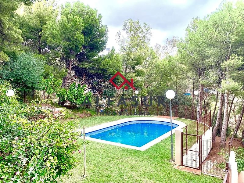 Foto 90a423c3-5b01-443d-80cc-55b14e4ede98. Lloguer pis amb aparcament piscina a Cerrado de Calderón - Hacienda Paredes Málaga