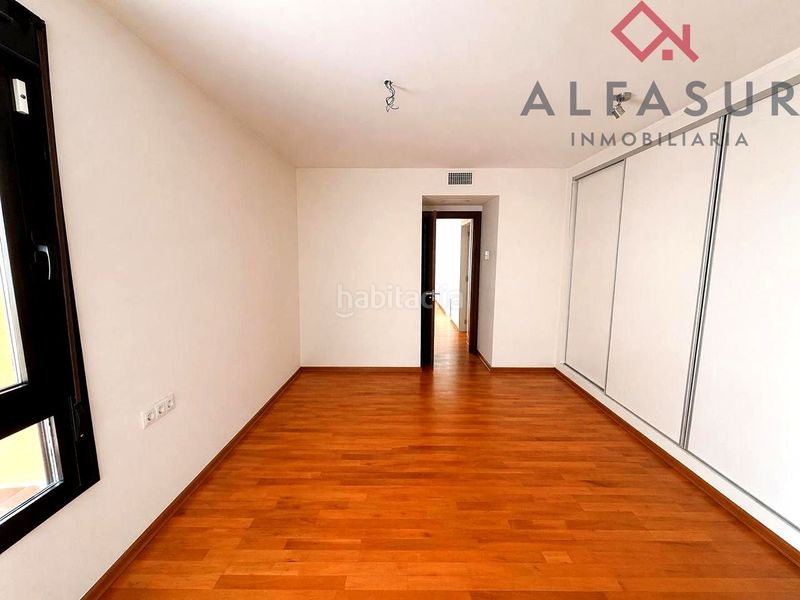 Foto b76e89c1-eeac-4b02-9850-ac284f46940b. Rent flat with parking in La Malagueta - Monte Sancha Málaga