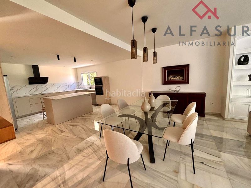 Foto db7b80e8-d112-4a2c-8bc2-0d947a1ad706. Lloguer casa amb calefacció aparcament piscina a Málaga