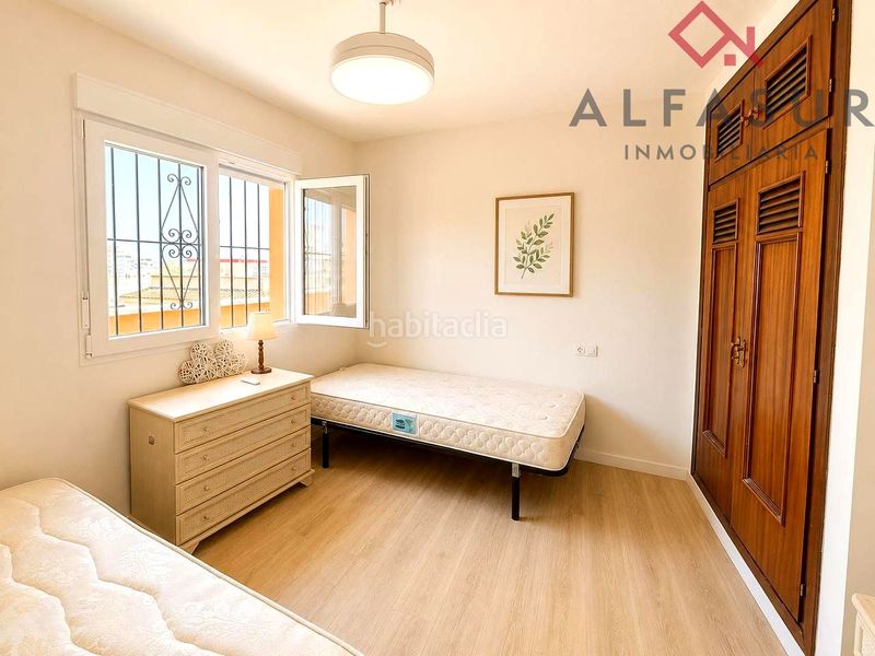 Foto 50bfae28-0602-4a2d-a127-f2346d206832. Lloguer àtic a lomas de Marbella club Marbella