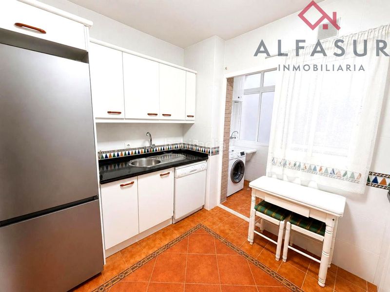 Foto e00fe21c-25ce-4ec0-9c7b-492d2d009181. Rent flat with parking in Gibralfaro Málaga