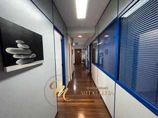 Oficina a Centro-Puerto Viejo. Inmobiliaria mitxelena vende en exclusiva oficina de gran tamaño