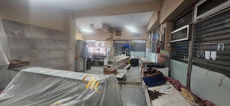 Foto 318431be-2a28-4368-8202-cb127e9ba093. Alquiler local comercial zona malakate,local comercial con tres fachadas al exterior. en Getxo