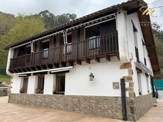 Casa a Berango. Berango. zona larrañazubi. chalet individual de 2 plantas, estil