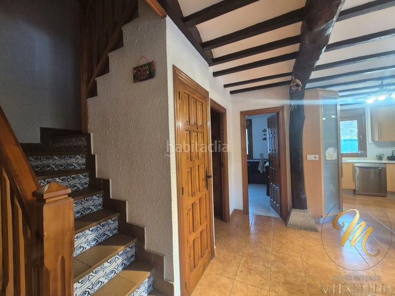 Foto f1ba8c8e-4476-48af-b13b-cb48f1cb5118. Casa amb calefacció aparcament a Berango
