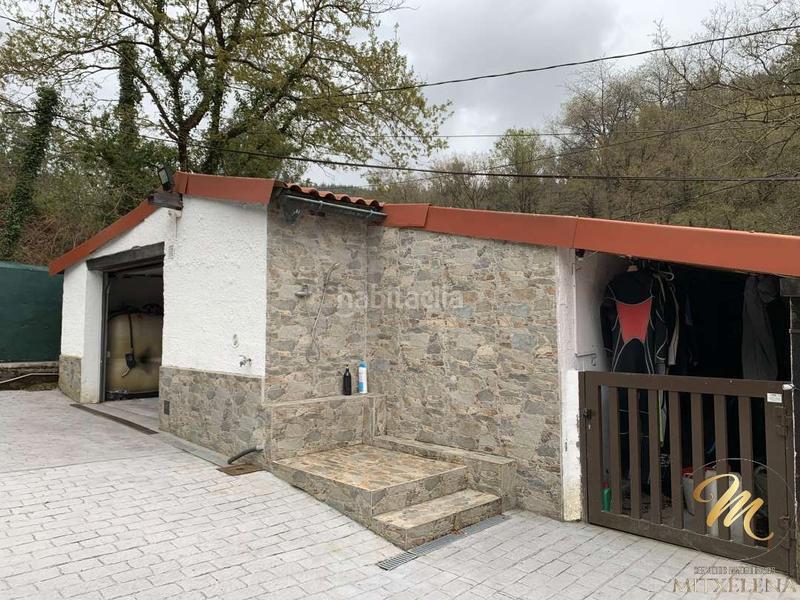 Foto f91e0e78-ece1-44c3-9c5d-668740da1327. Casa amb calefacció aparcament a Berango