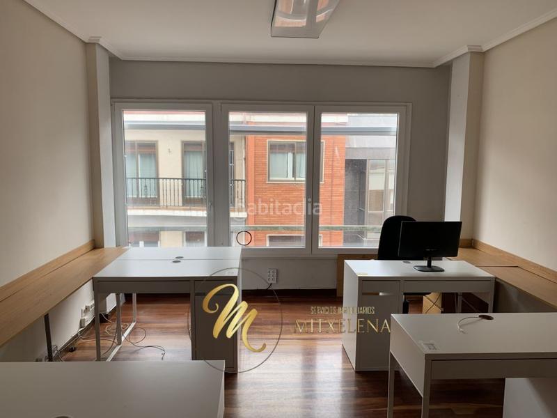 Foto 43cfd8f6-78ae-441f-b948-e66f53f642cb. Bureau dans Centro-Puerto Viejo Getxo
