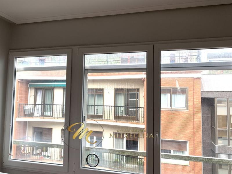 Foto d6f2f886-beca-41ed-ae03-0a746640d552. Bureau dans Centro-Puerto Viejo Getxo