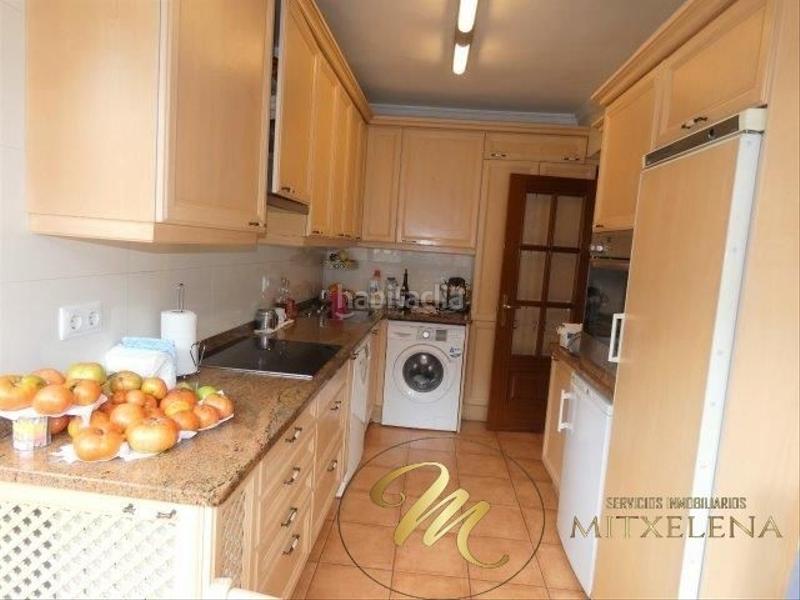 Foto 5c5f059b-18b0-43b1-8fd3-0e55db536dfa. Piso . algorta. cercano a la urbanización Villamonte. vivienda soleada con posibilidad de bonita terraza cuadrada. en Getxo