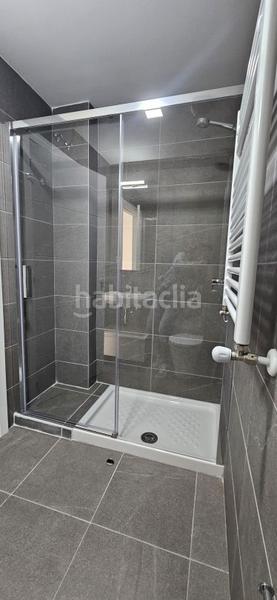 Foto 7eb6d63f-6803-47d2-8f85-a2a43289563e. Rent flat with heating parking in Las Arenas Getxo