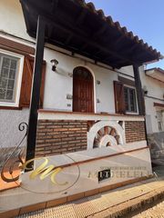 Maison jumelée à Etxebarri, Anteiglesia de San Esteban. Etxebarri. lezama leguizamón. inmobiliaria mitxelena ofrece en e