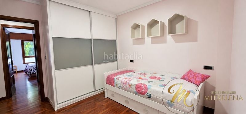 Foto 3c00d732-cf9a-4158-b18e-58e40e7b47d1. Flat with heating parking in Centro Urbano-Hirigunea Leioa