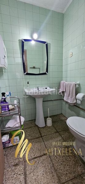 Foto c3af37c7-9ac7-4db2-bab6-1f92936e4cb2. Local comercial a Villamonte Getxo