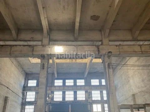 Foto a0800cbb-9996-4f9e-9800-9bd9c6062034. Capannone industriale in Campuzano Bilbao