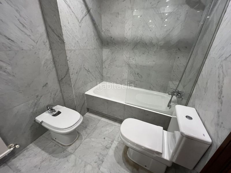 Foto 3f55d16a-c79e-4efe-92c8-036b8f73ef7d. Rent flat with heating parking in Artatza-Pinueta-Pinosolo Leioa