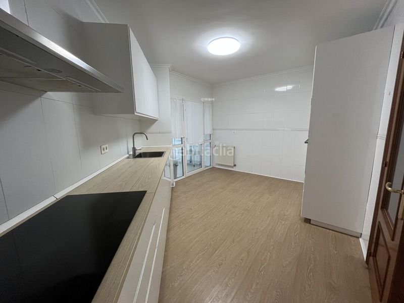 Foto 44f77815-1120-424f-8f30-9201f33030e2. Rent flat with heating parking in Artatza-Pinueta-Pinosolo Leioa