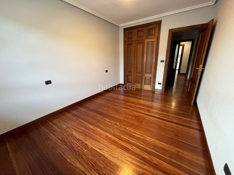 Foto a20c3c31-1438-41f4-a832-a6739aa03938. Rent flat with heating parking in Artatza-Pinueta-Pinosolo Leioa