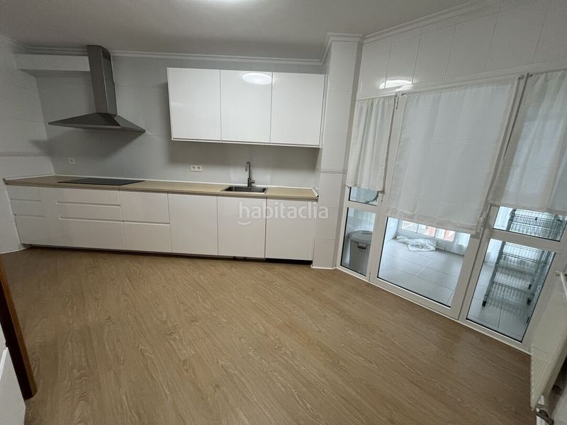 Foto c21dee06-8f8e-47b3-9860-37bed024e1d8. Rent flat with heating parking in Artatza-Pinueta-Pinosolo Leioa